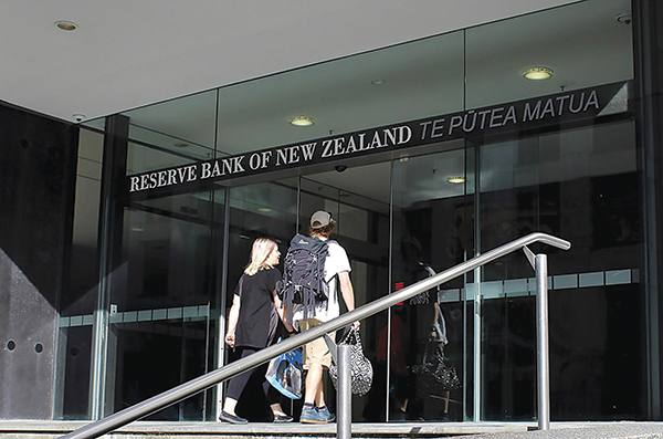 Nz Cuts New Zealand cuts rates to record low - The Gulf Time Newspaper