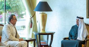 RAK Ruler receives Italian sculptor Lorenzo Quinn