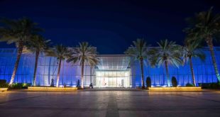 Celebrate World Art Day in Abu Dhabi: Must Visit Exhibitions and Experiences