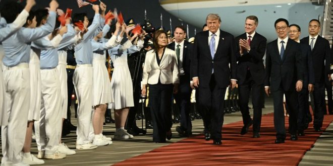 US President begins working visit to China